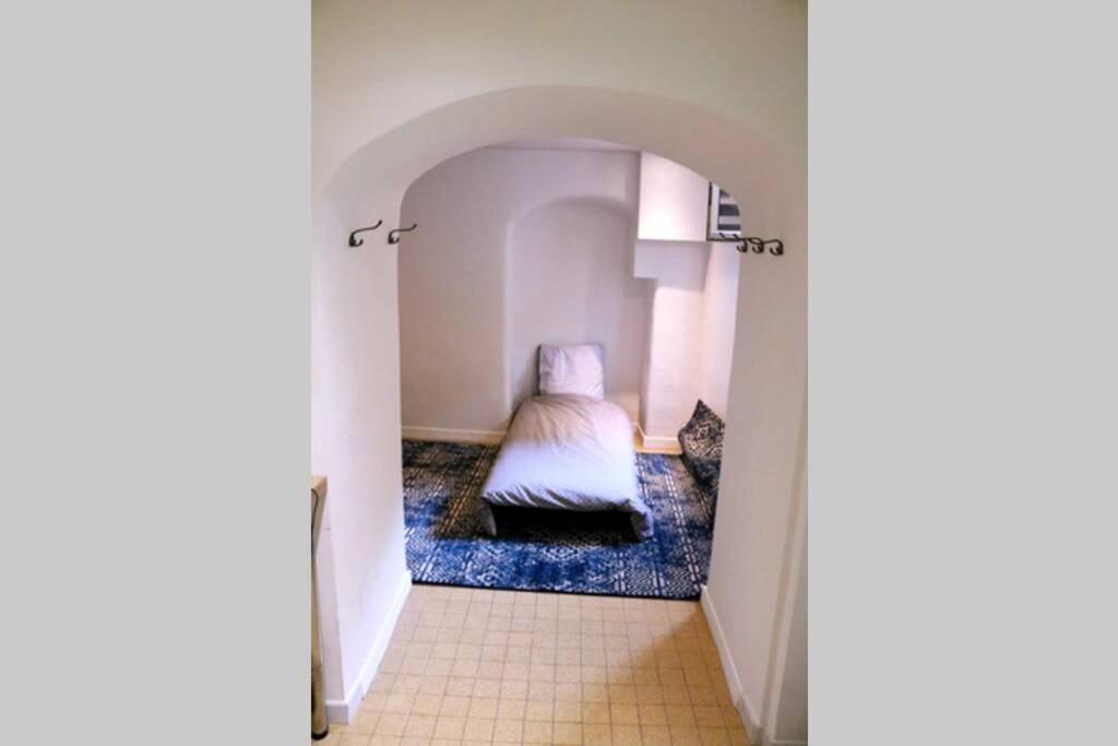 Charming And Modern Cave In The Heart Of The Port Appartement Nice Buitenkant foto