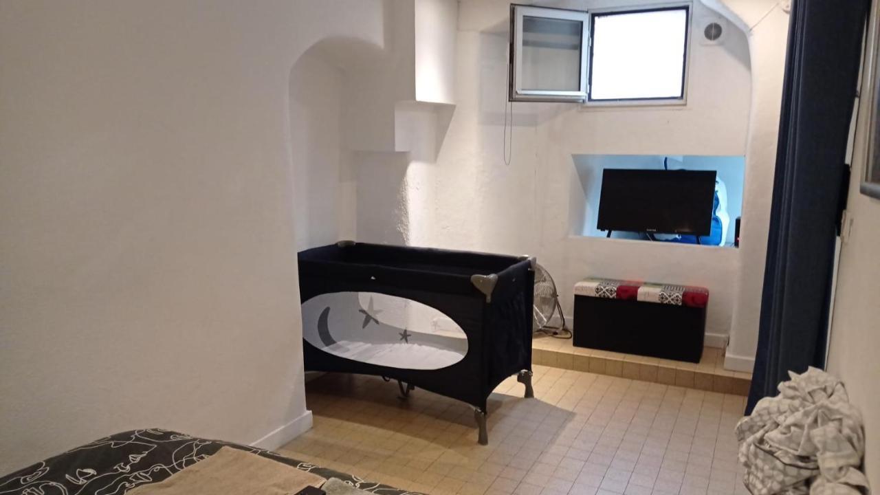 Charming And Modern Cave In The Heart Of The Port Appartement Nice Buitenkant foto